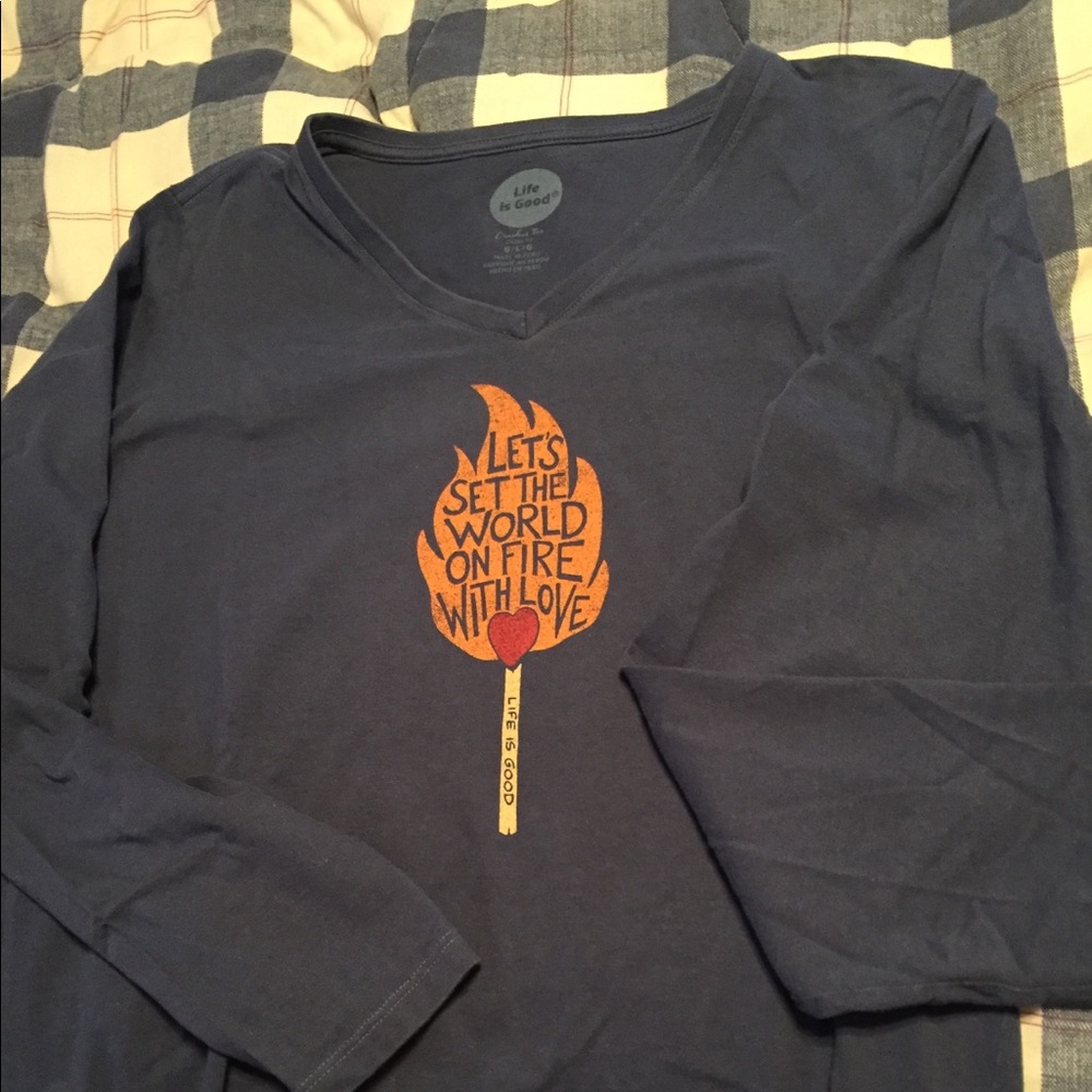 Large long-sleeved tee from Life is Good.